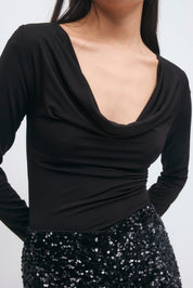 Gina Tricot / Waterfall top / Black