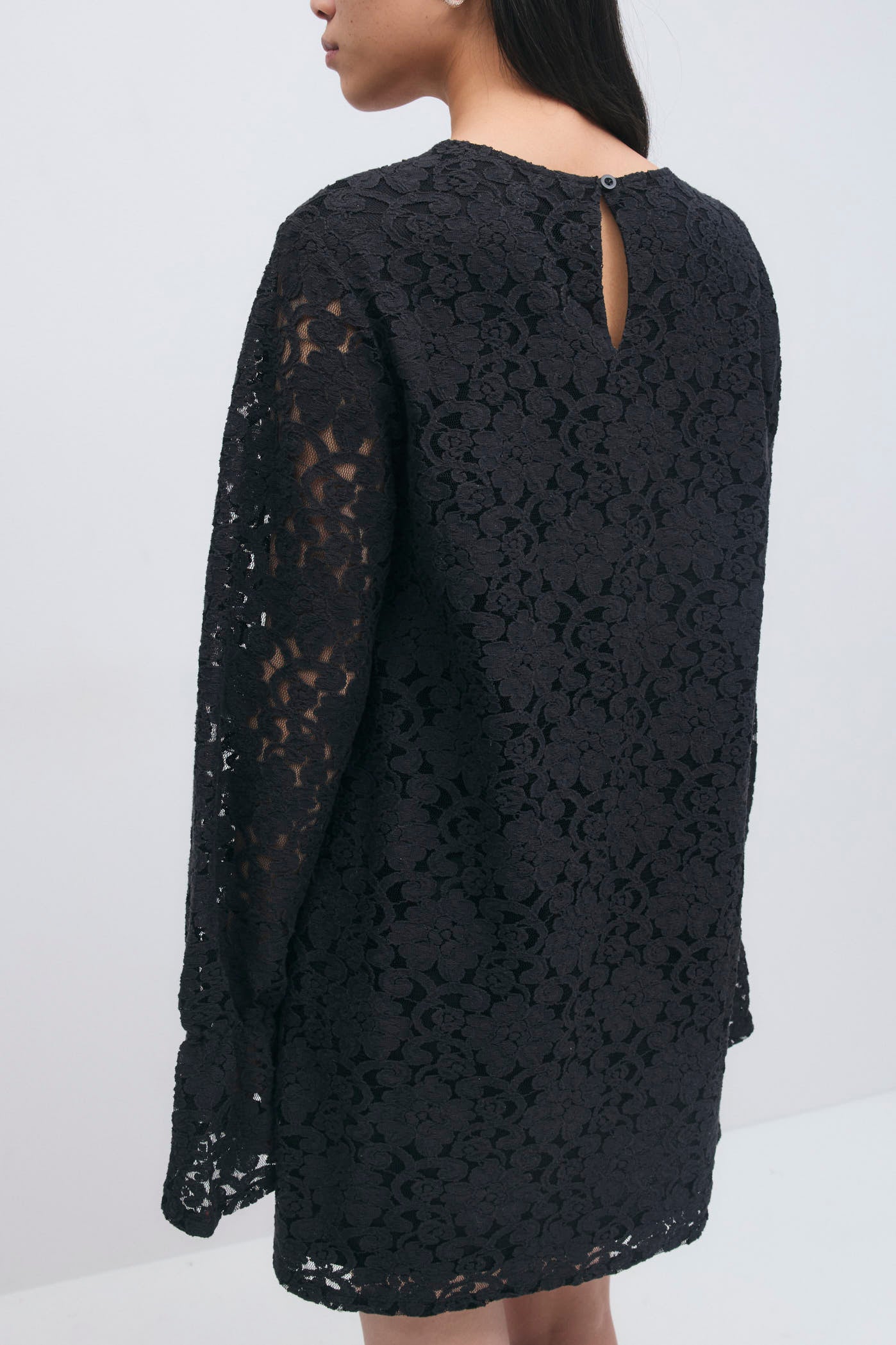 Gina Tricot / Mini lace dress / Black