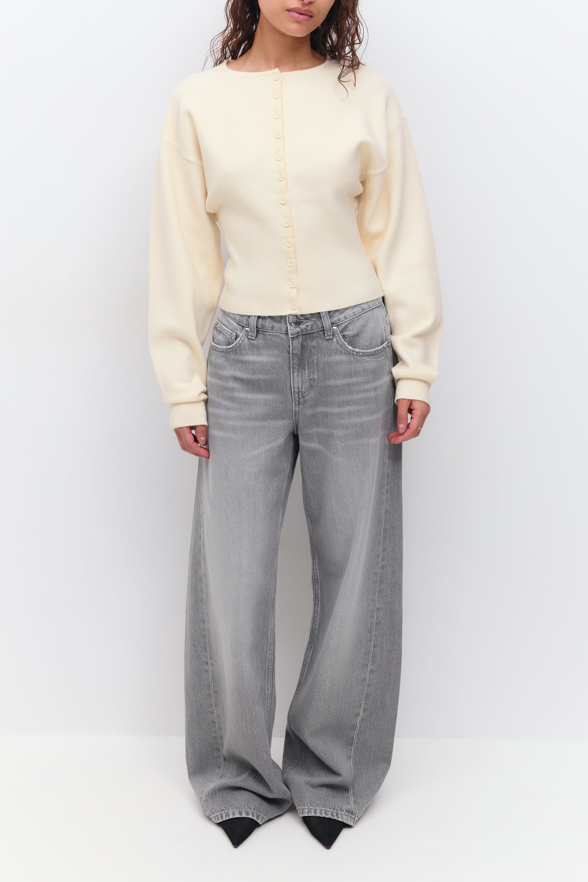 Gina Tricot / Shaped knitted cardigan / Gardenia (1496)