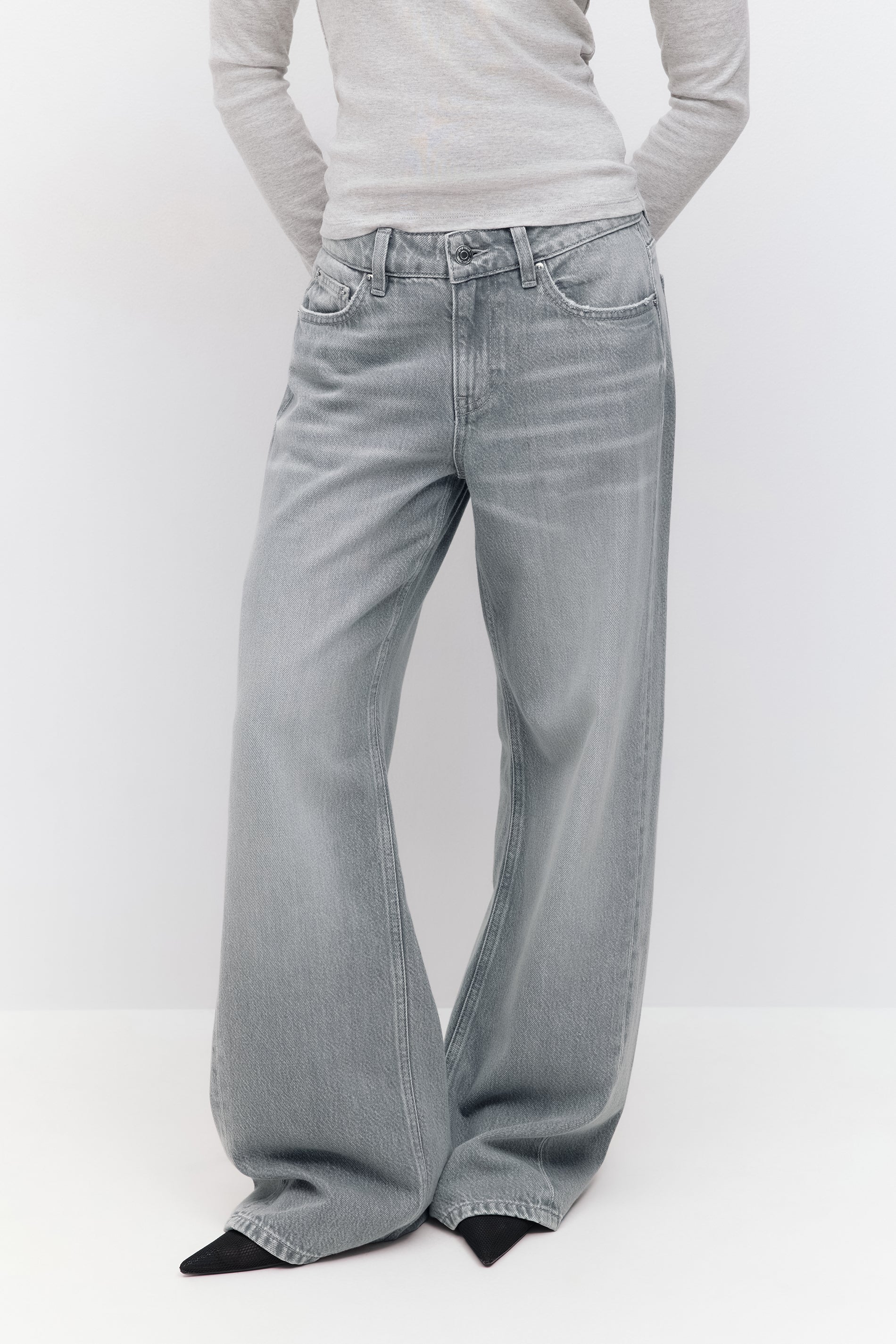 Gina Tricot / Low wide jeans / Grey