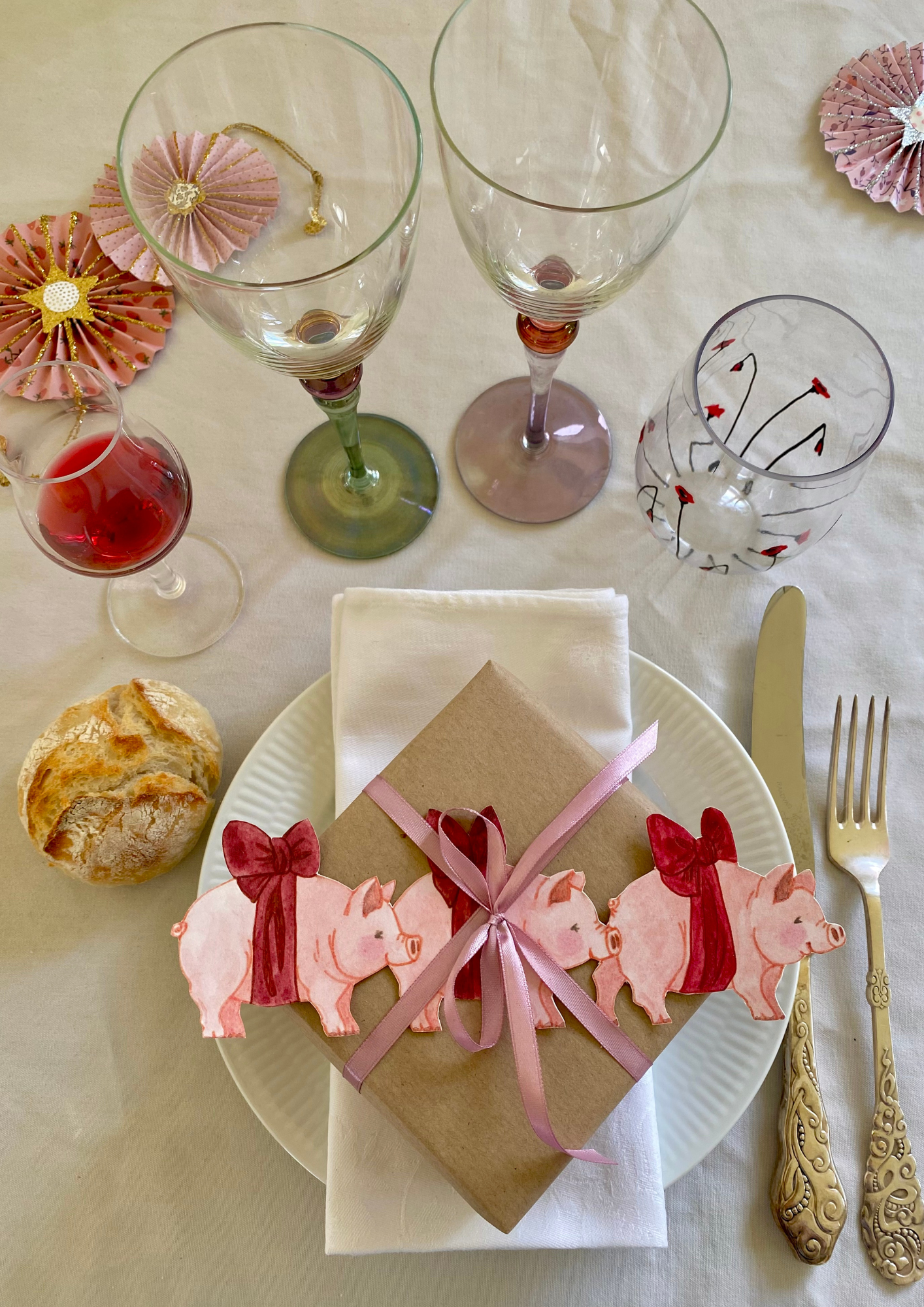 Weihnachtspapierausschnitte Schweinchen