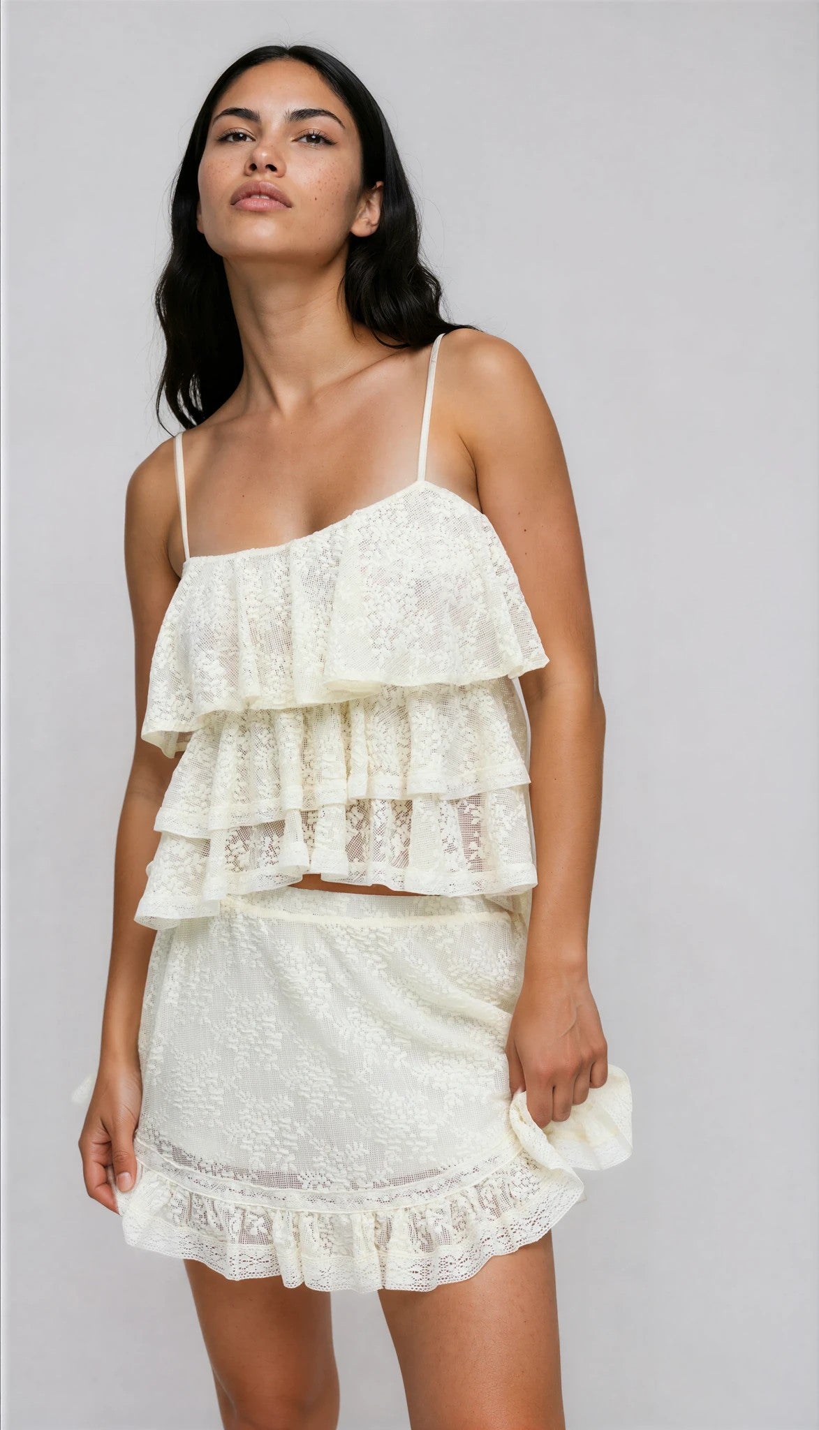 Gina Tricot / Lace skirt / Cream (1047)