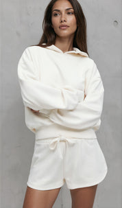 Gina Tricot / Sweat shorts / Egret (1144)