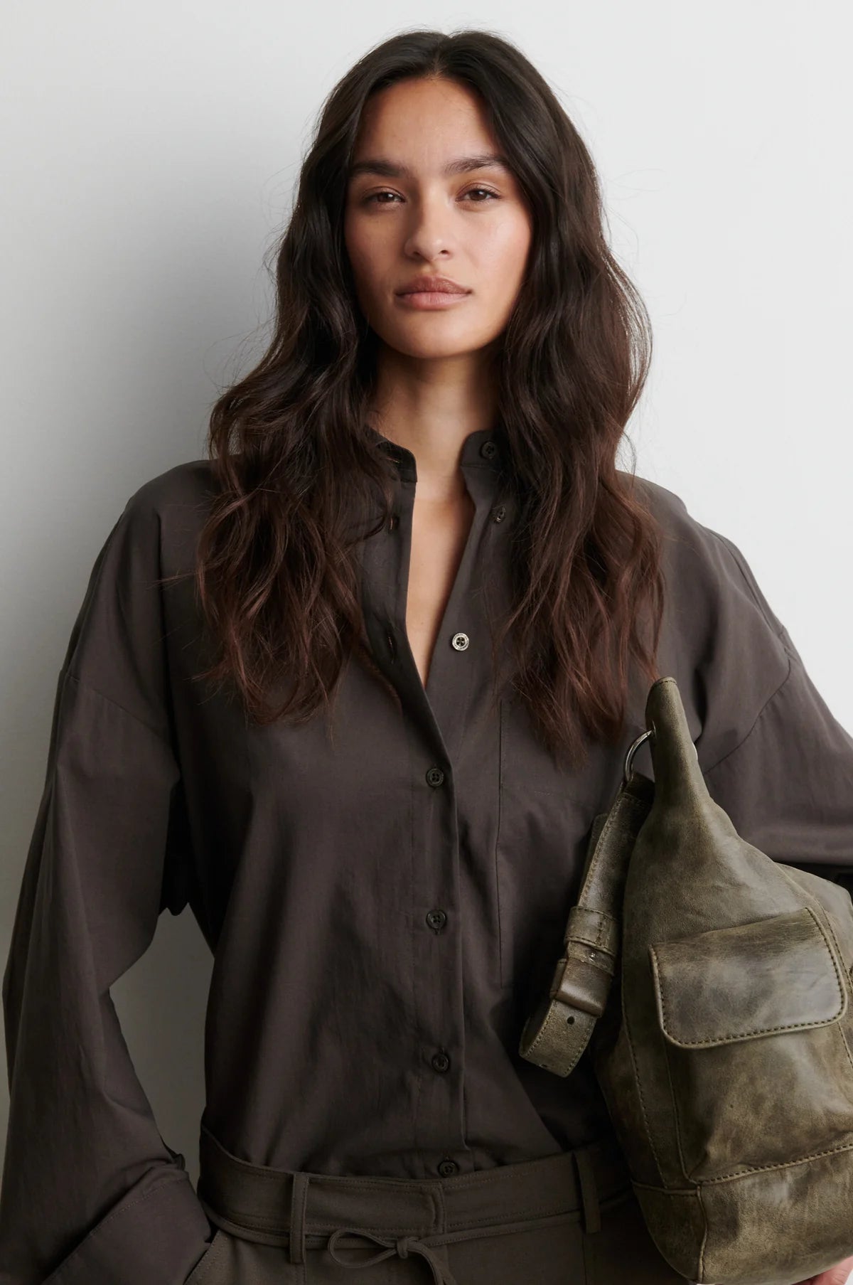 SECOND FEMALE / Lanna Shirt / Black Olive