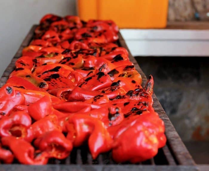 O.E.L. - Thalassa GmbH & Co. KG - PURE PAPRIKA - Bio Paprikafilets - gegrillte Spitzpaprika