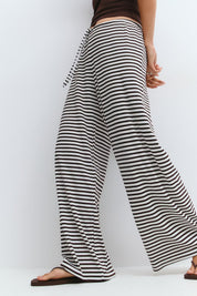 Gina Tricot / Striped soft trousers / Brown