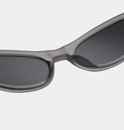 A-KJAERBEDE_GUST_KL2405_MATT-GREY-TRANSPARENT_INSIDE-3