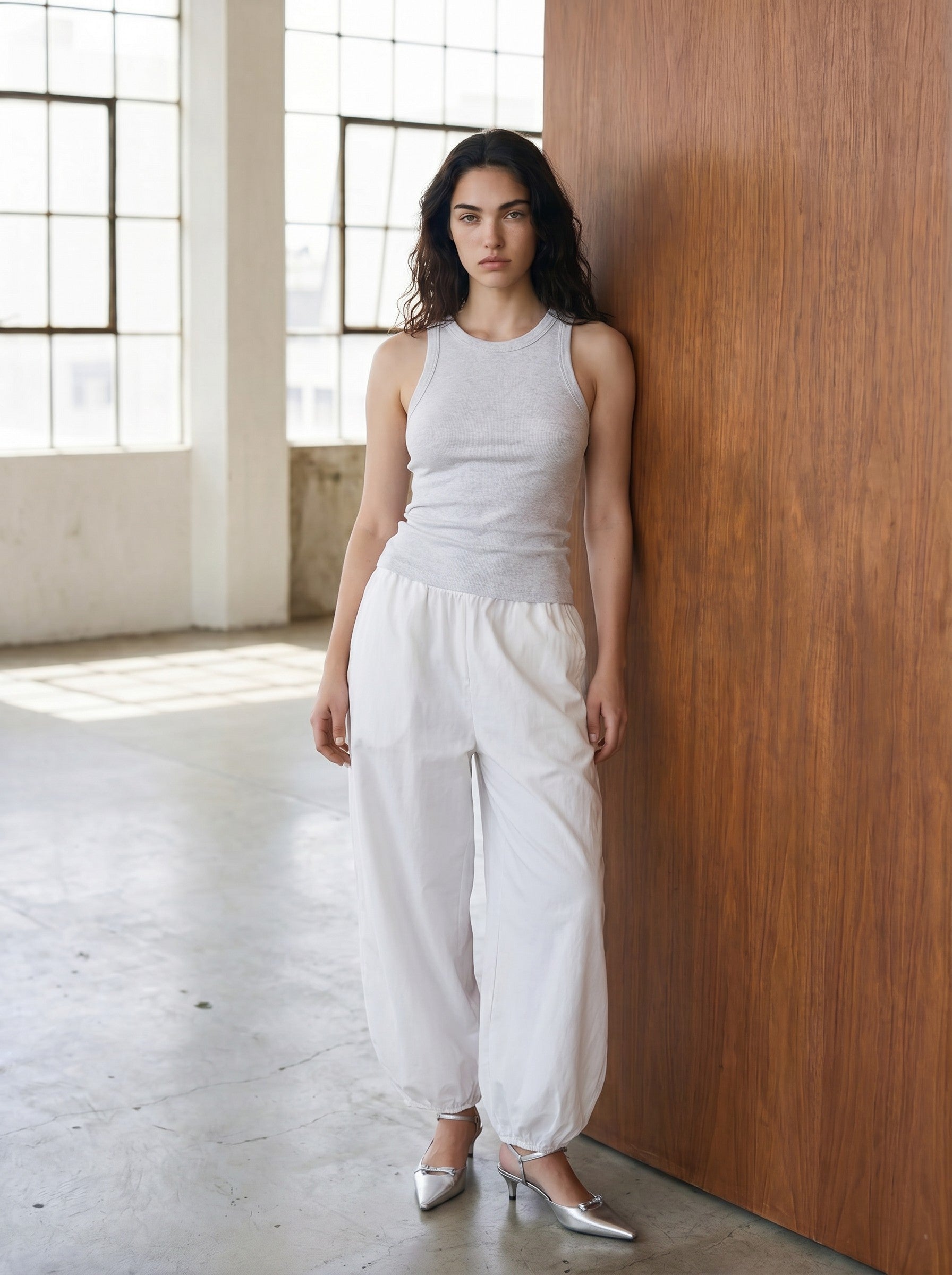 Gina Tricot / Mid Waist balloon trousers / White (1000)