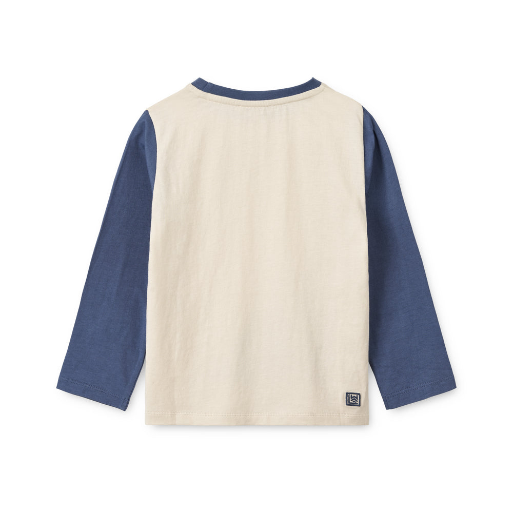 Apia_Placement_Longsleeve_T-shirt_LW19562_2229_Walrus_Sandy_2