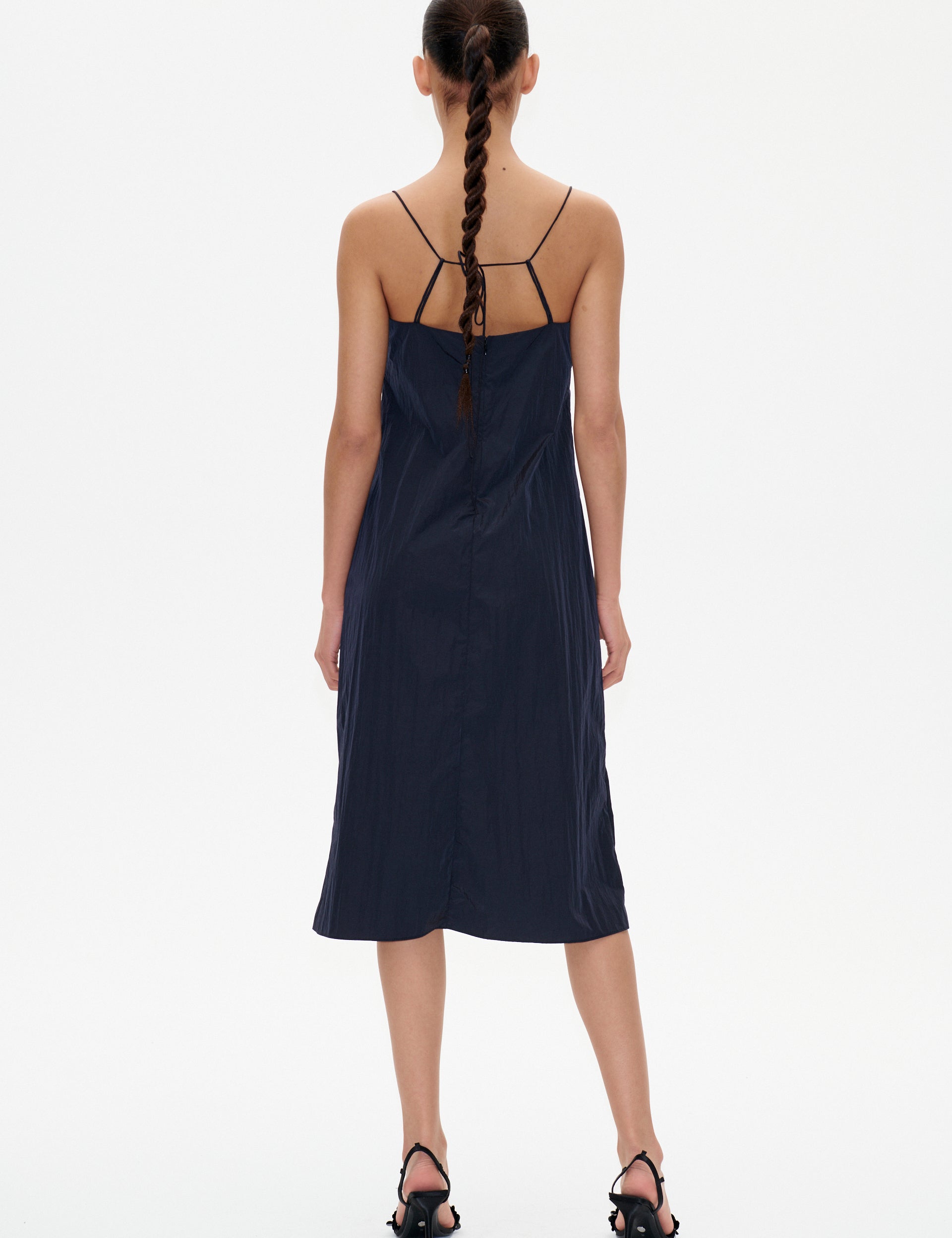 Baum-und-Pferdgarten-AW23-Lookbook-LOOK-128-Back