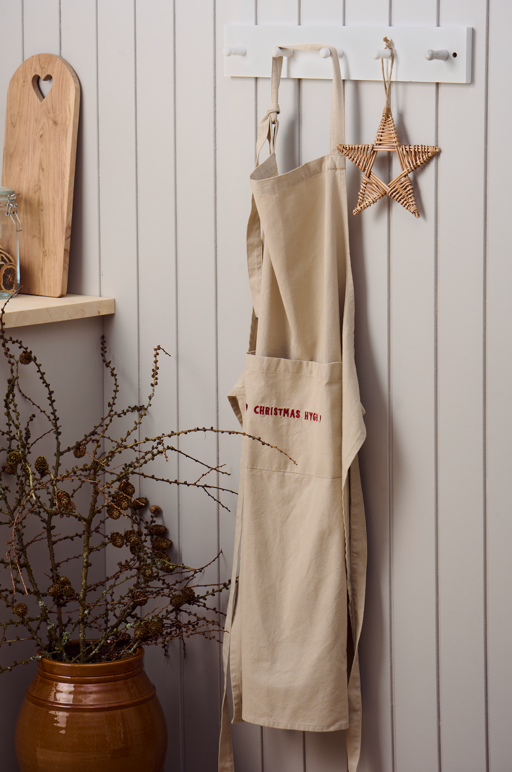 Ib Laursen / Schürze Christmas Hygge natur m/roter Stickerei