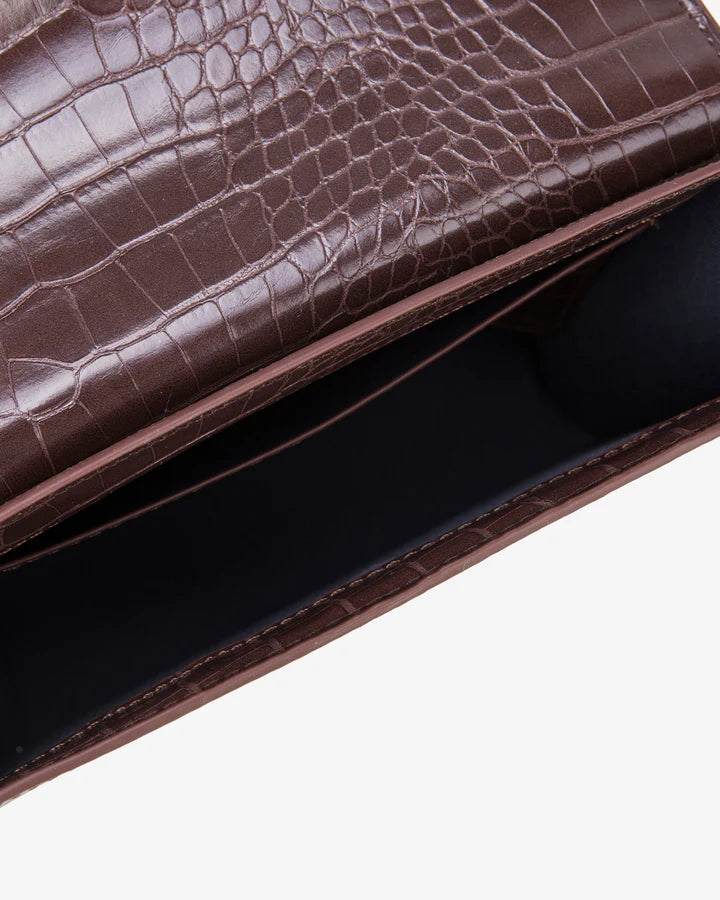 CAYMAN_TRACE-Crossbody-H2005-303_Chocolate_Brown-2-jpg