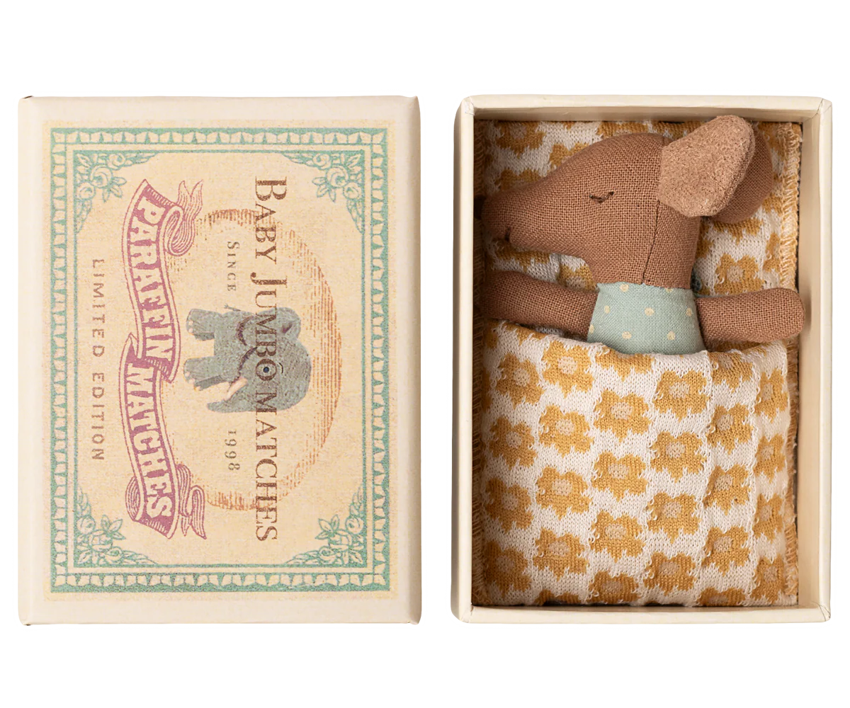 Maileg / Schläfrige Babymaus in Matchbox - Blue