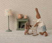 Maileg / Schaukelstuhl, Miniatur - Dunkl Sand
