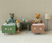Maileg / Holz Bett, Teddy Papa -Dusty Grün