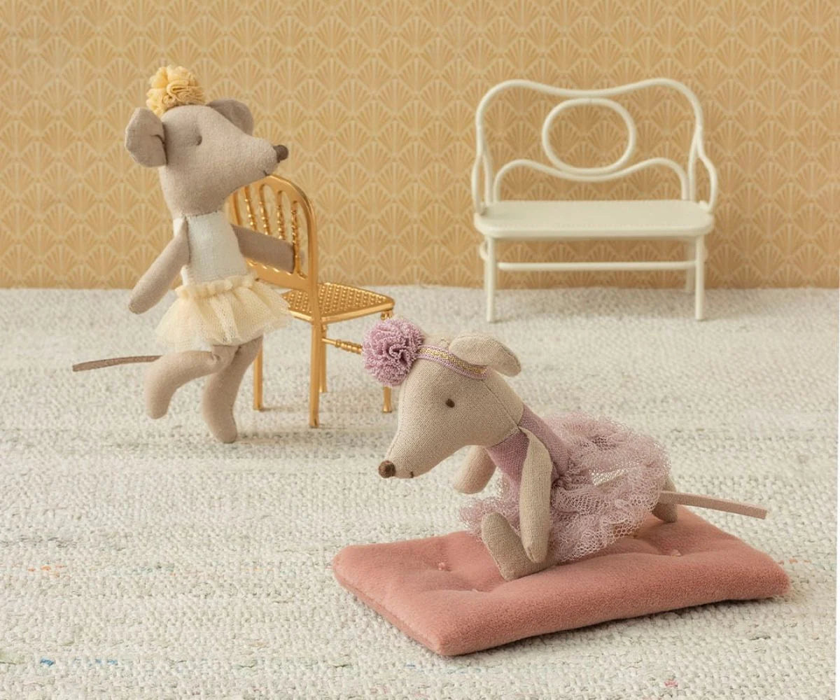 Maileg / Ballerina Maus, Kleine Schwester – Off Weiß