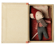 Maileg / Weihnachtsmaus, Baby im Buch