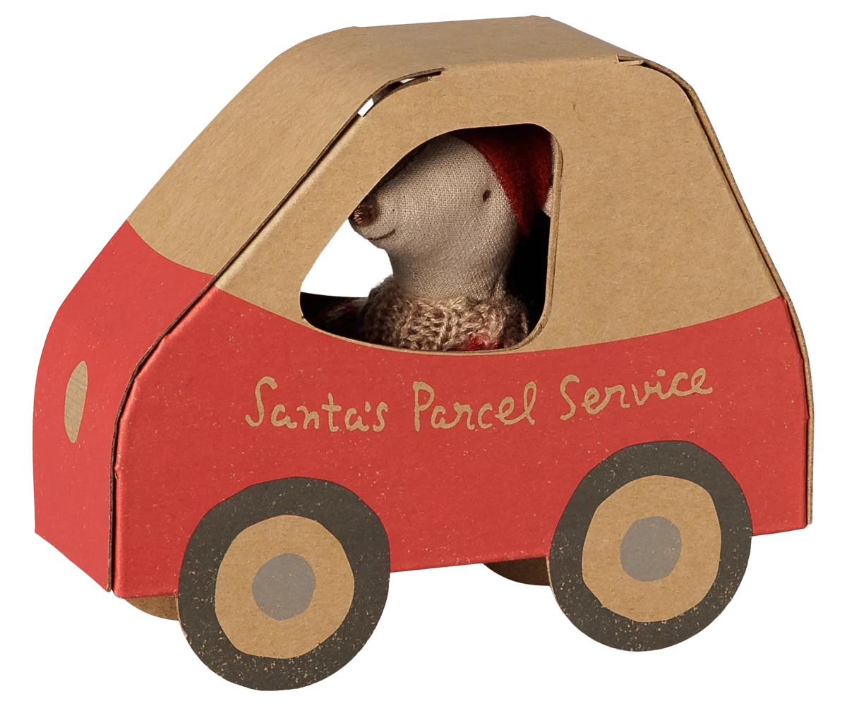 Maileg / Weihnachtsmaus, kleine Schwester im Autokarton
