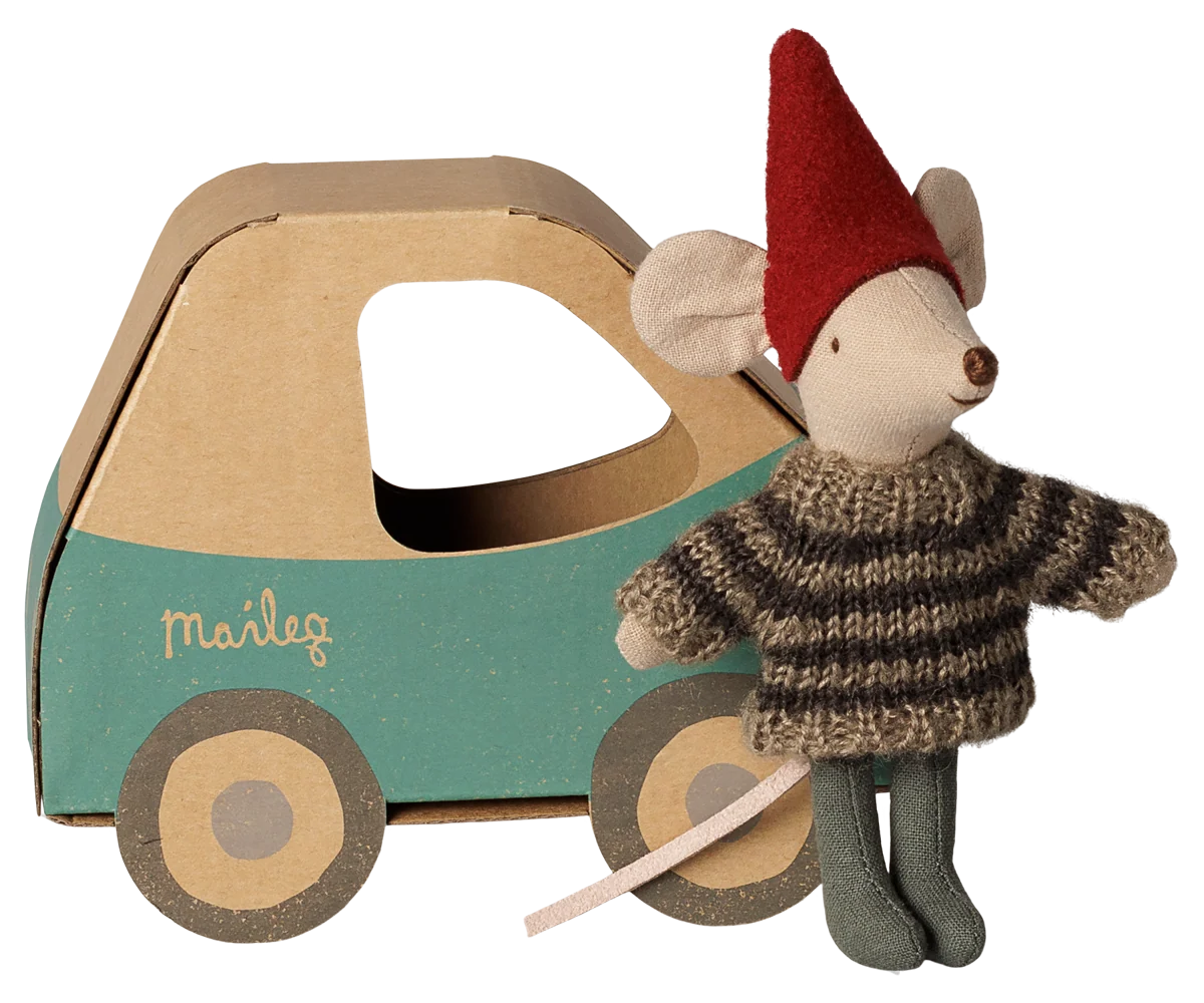 Maileg / Weihnachtsmaus, kleiner Bruder im Autokarton