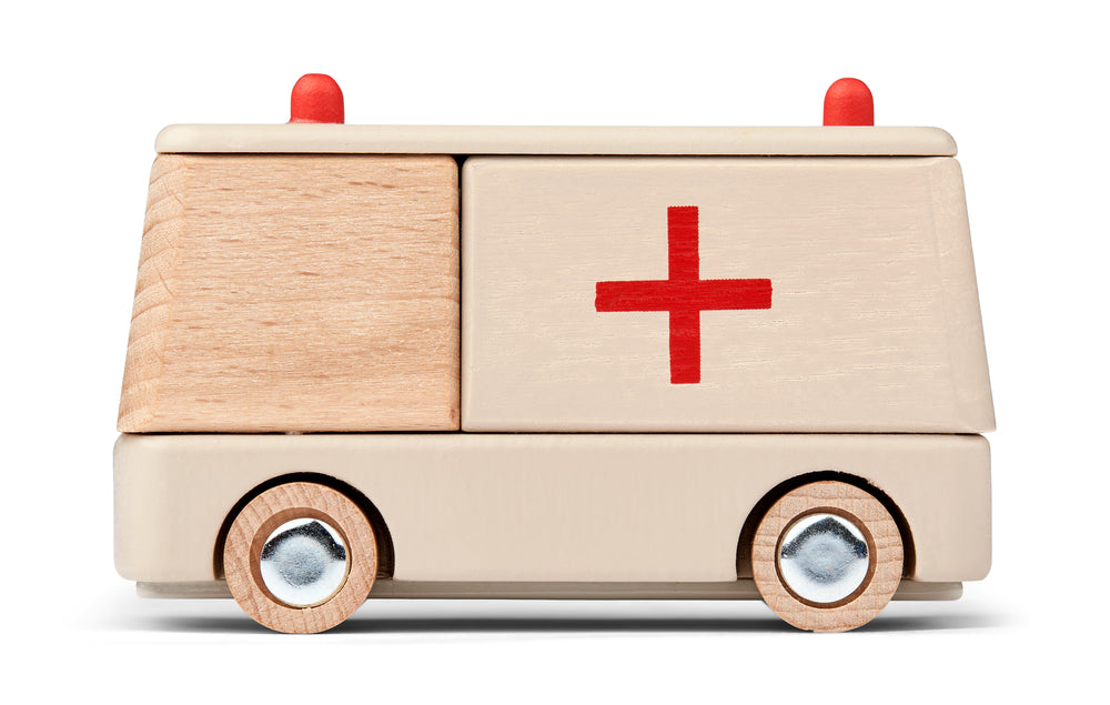 Car-universe-Ambulance_LW17787_1779_Aurora-red-Sandy_2