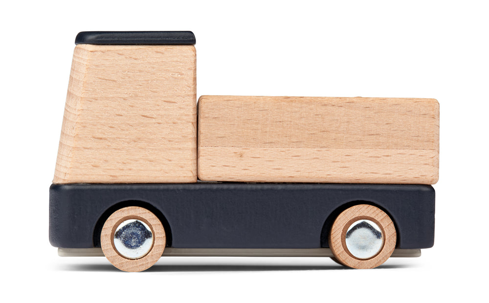Car-universe-Truck_LW18008_1528_Classic-navy_2