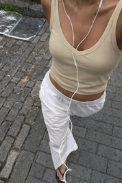 Gina Tricot / Tight v-neck rib tank / Feather gray