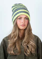 Sui Ava / Clara Beanie / Grey // Lime