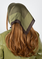 Sui Ava / Classic Patterned Scarf / Green/Brown