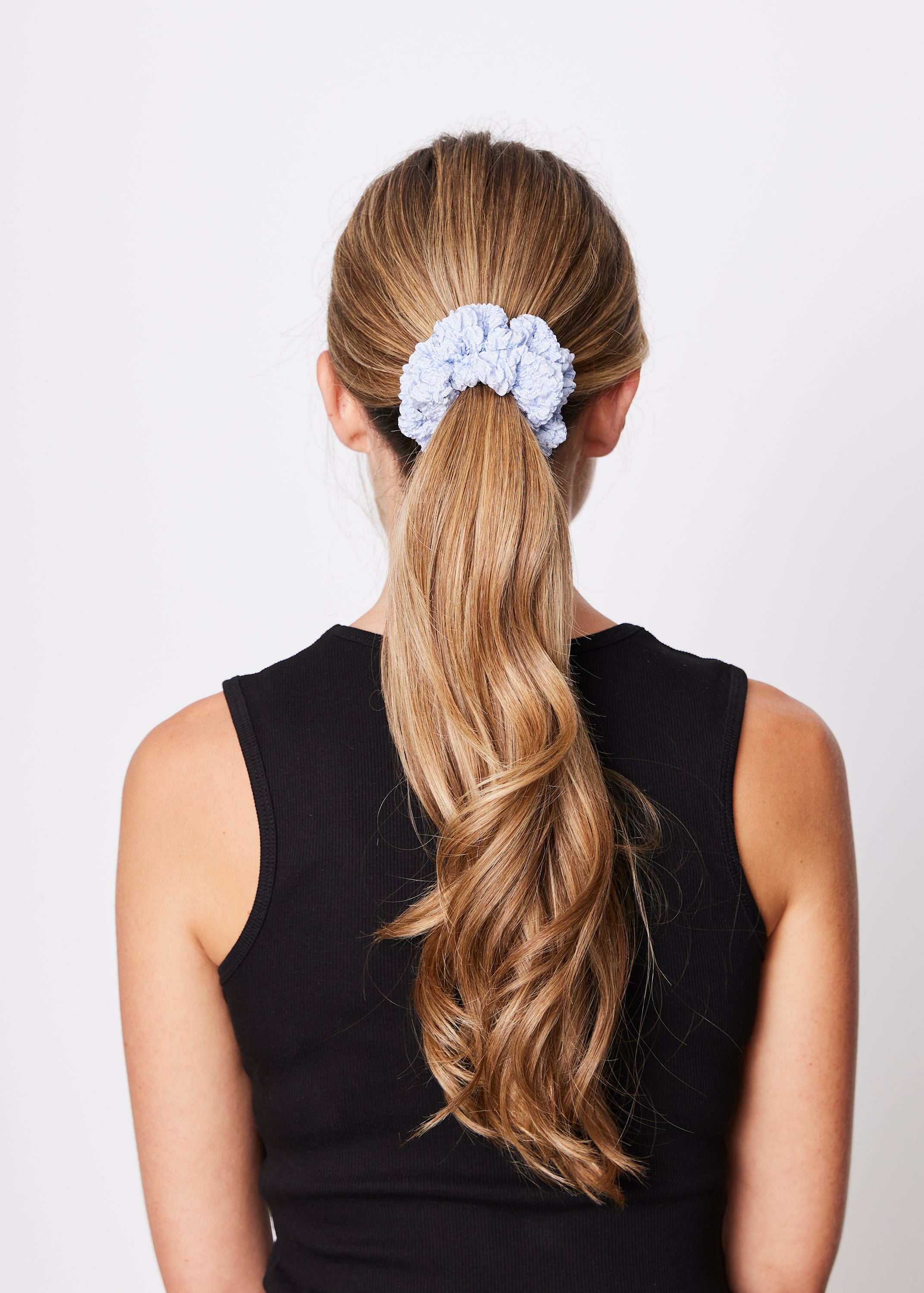 Sui Ava / Cringle Ribbon Scrunchie / Light Blue