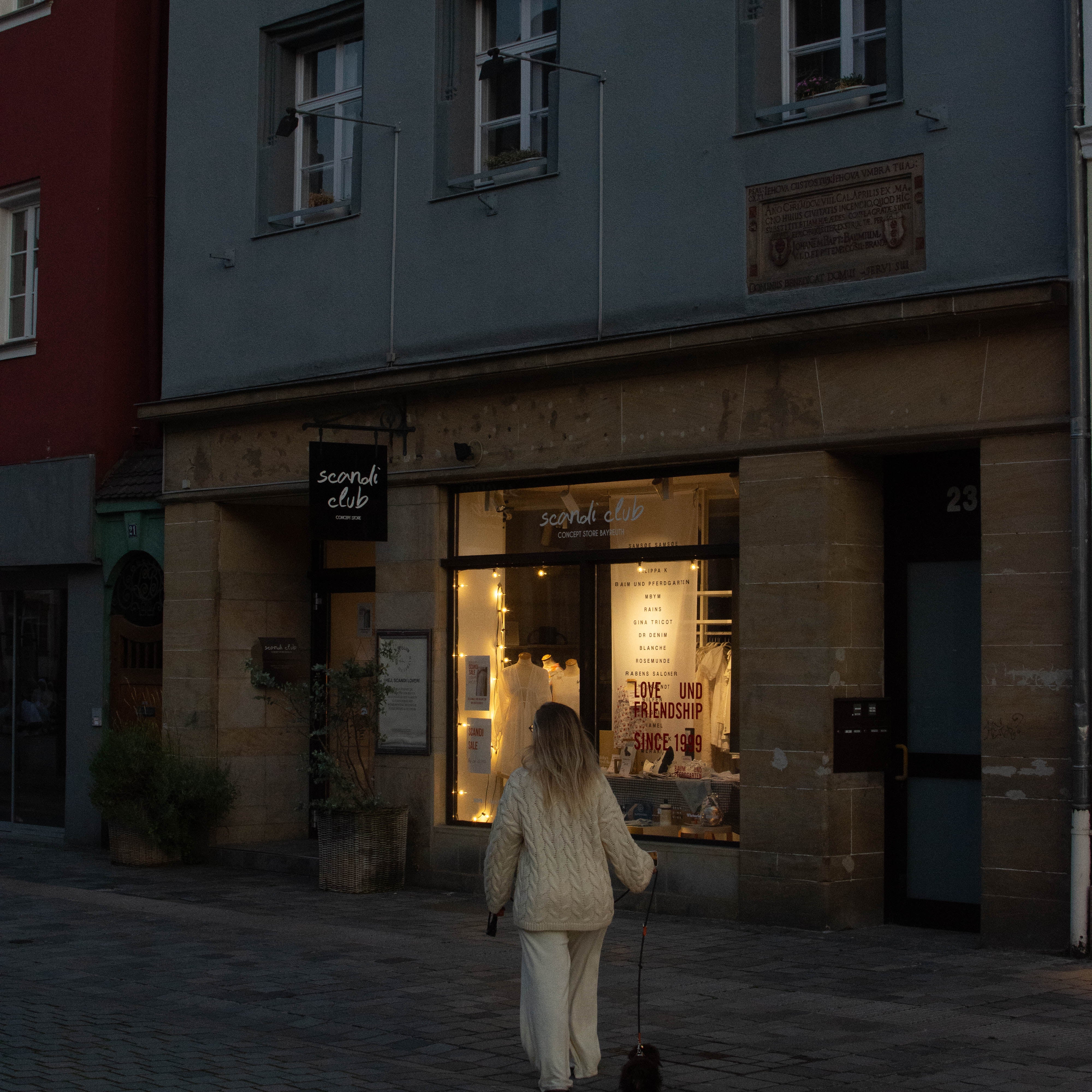 DSC_9890.jpg