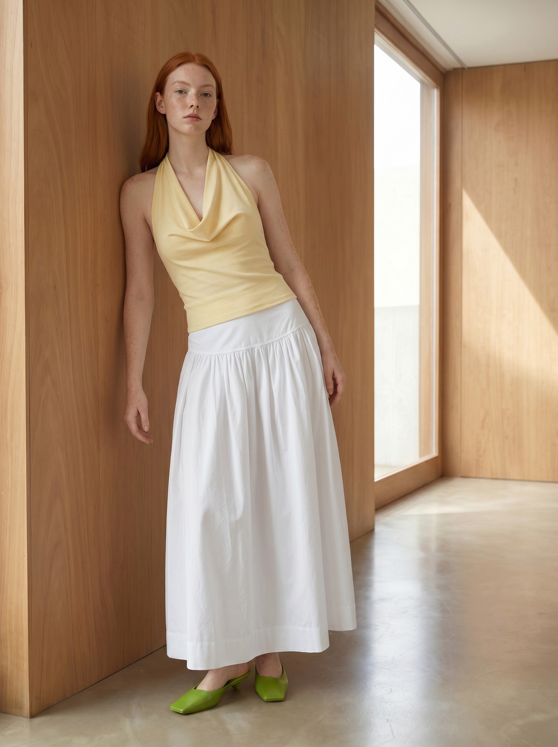 Gina Tricot / Halterneck top / Golden haze (2169)