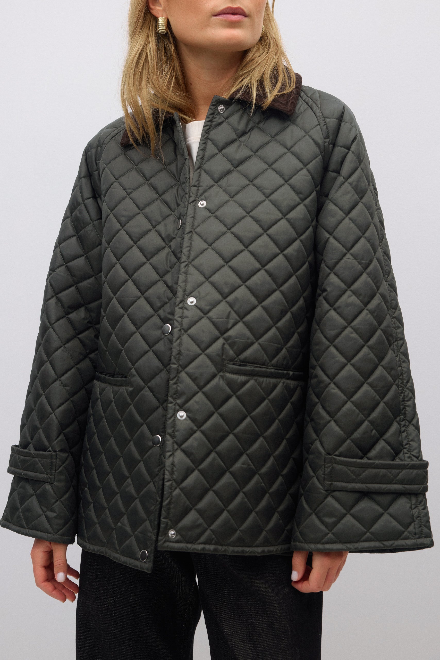 Gina Tricot / Corduroy collar quilted jacket / Dark green