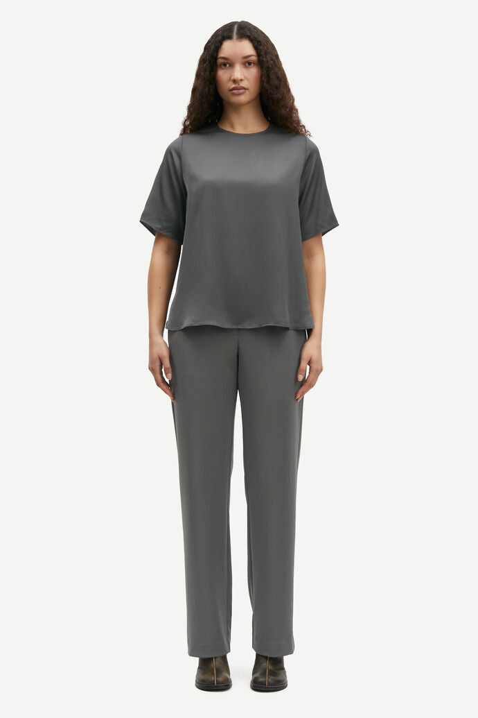 F16304674-190205TCX-01