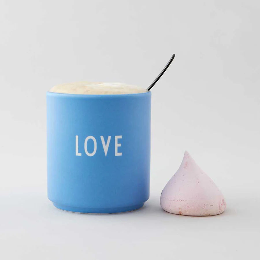 Favourite_cup_love_blue_lifestyle_1_07241dc6-d2be-4cab-8c1c-64ef19ee2bbe_900x-jpg