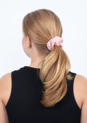 Sui Ava / Floral Broderie Scrunchie / Strawberry