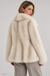 Gina Tricot / Faux fur shaped jacket / Creme (1263)