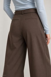 Gina Tricot / Edgy belted wide trousers / Dark brown (7180)