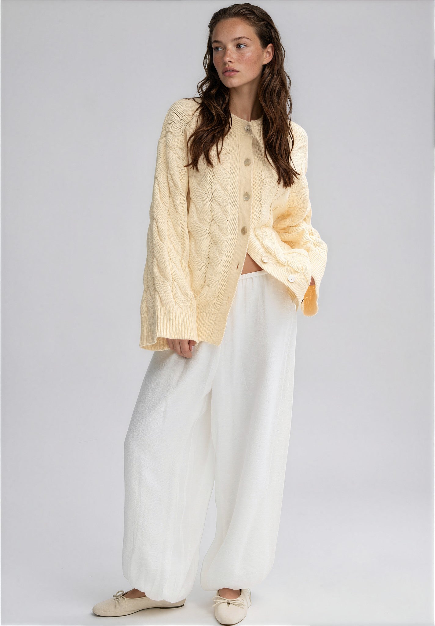 Gina Tricot / Chunky knitted cable cardigan / Vanilla yellow (2011)