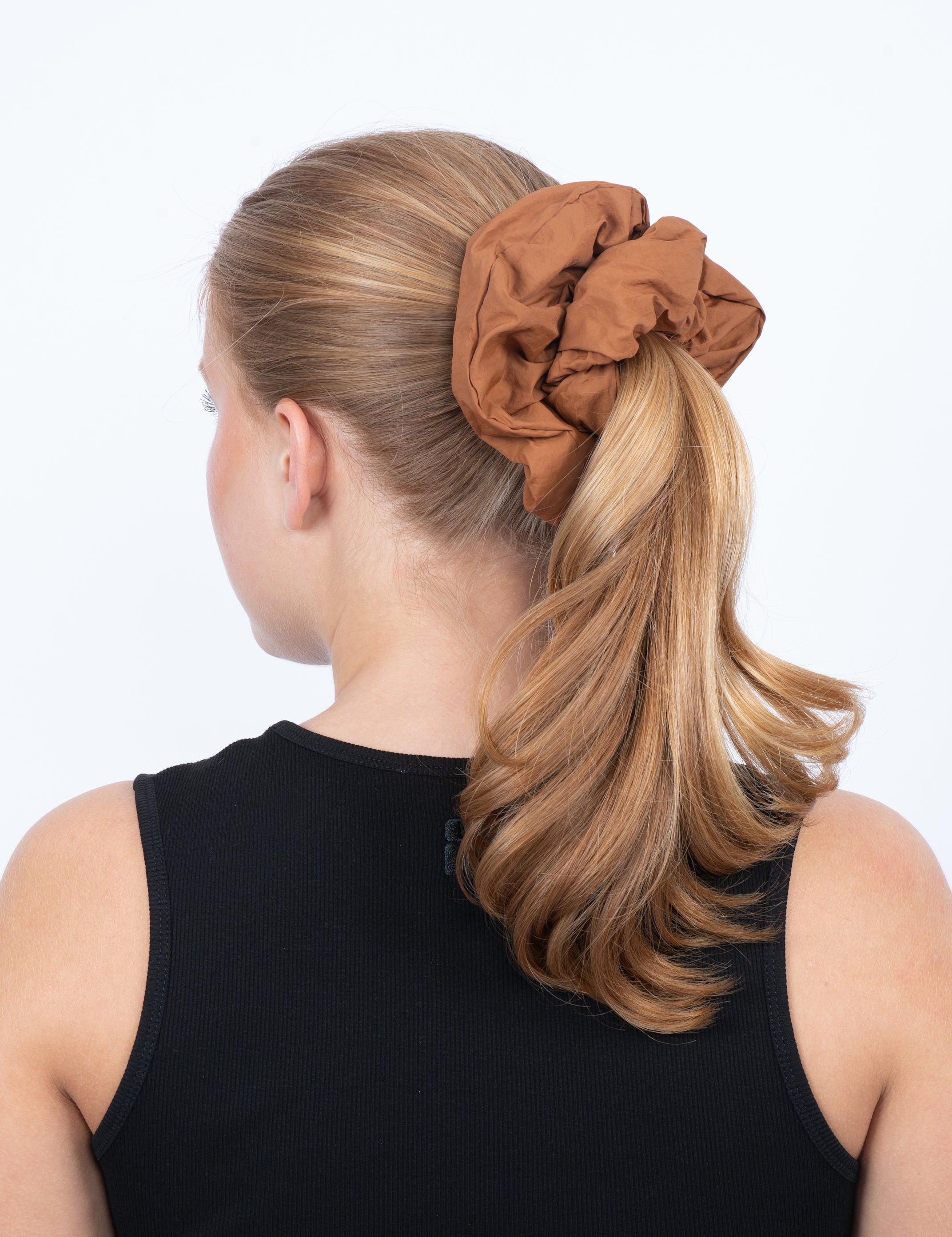 Ice_Cream_Scrunchie_Salted_Caramel_2.jpg