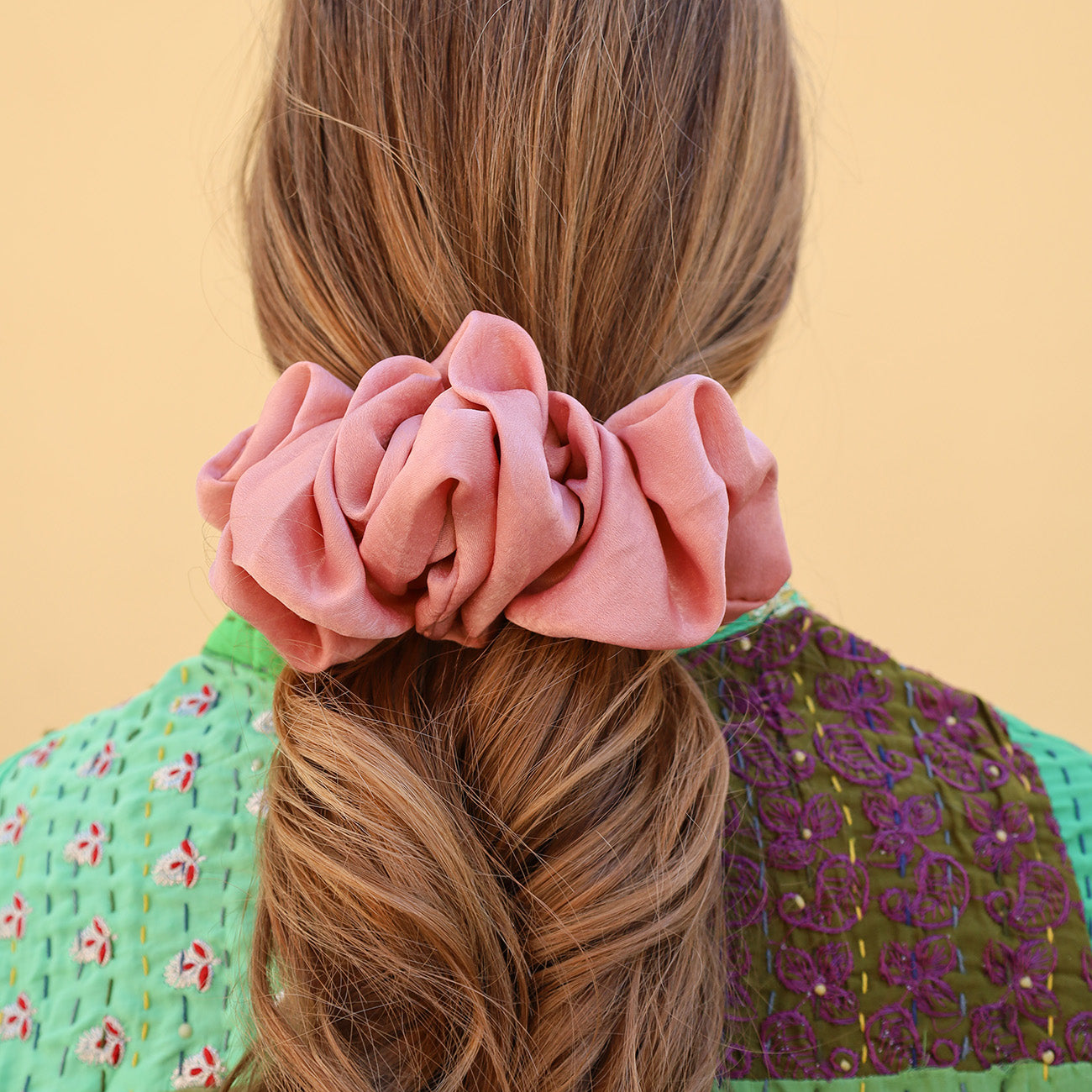 Isabella-Scrunchie-Gammelrosa-Gammel-rosa-2