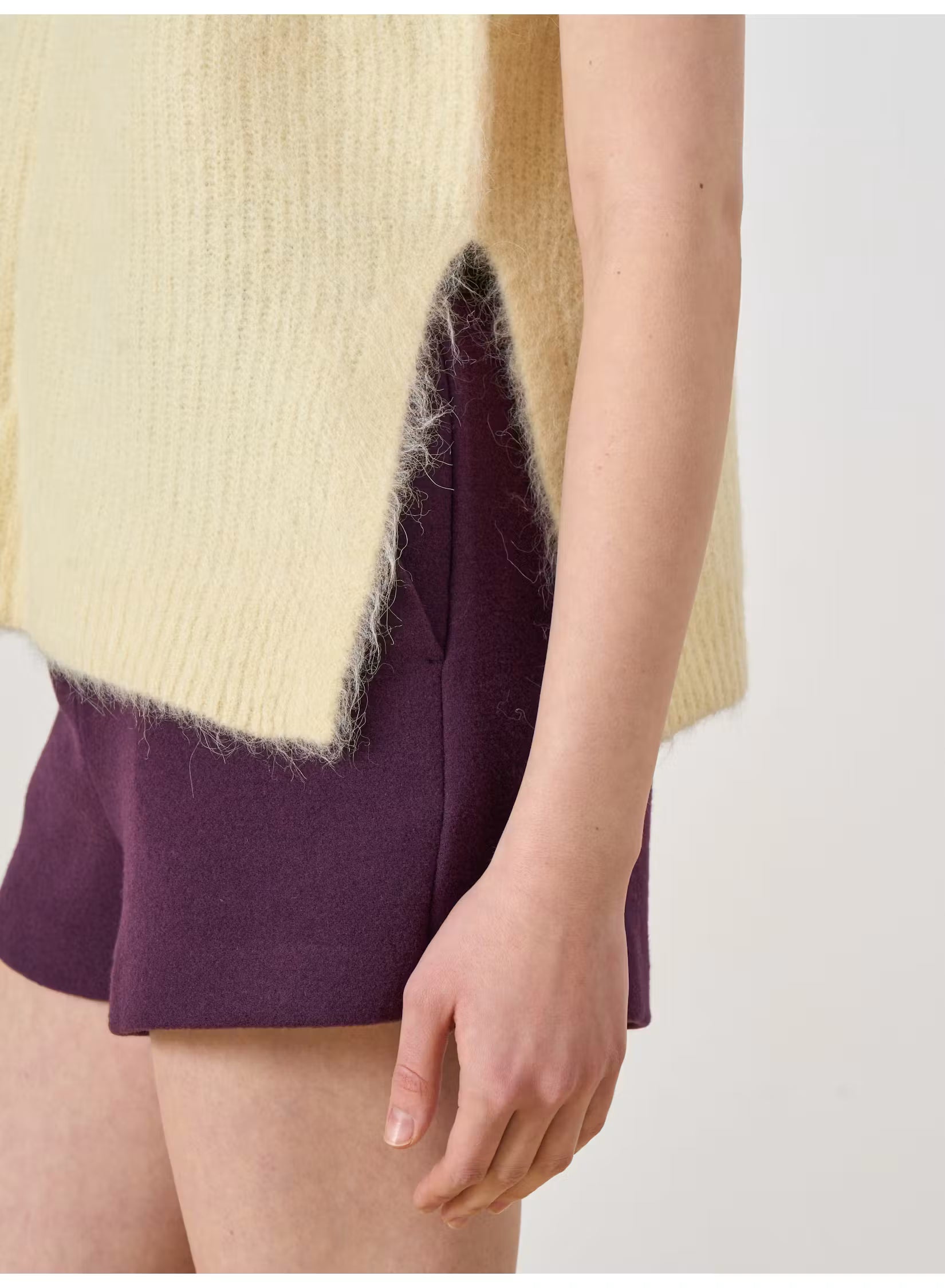 EDITED / Thanya Knit Vest ( fluffy yarn) / Flan