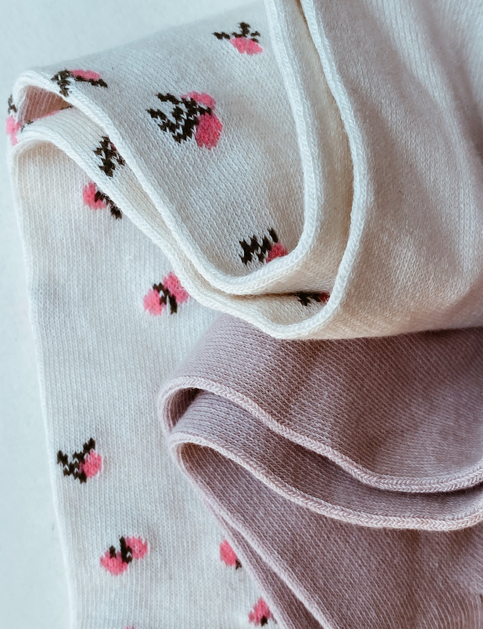KS2775-ROSE-SMOKE-Main