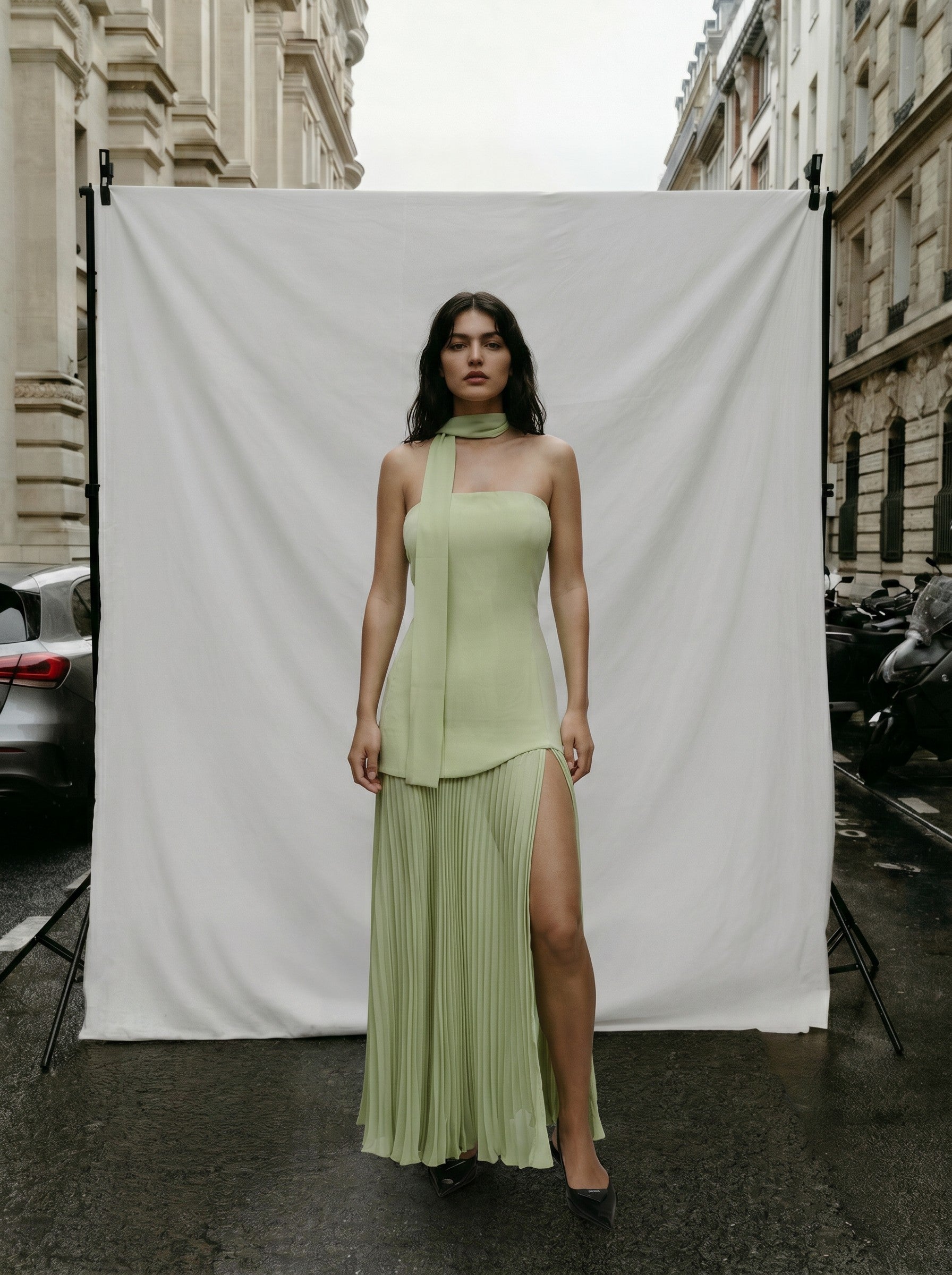 Gina Tricot / Dropped waist scarf dress / Winter pear