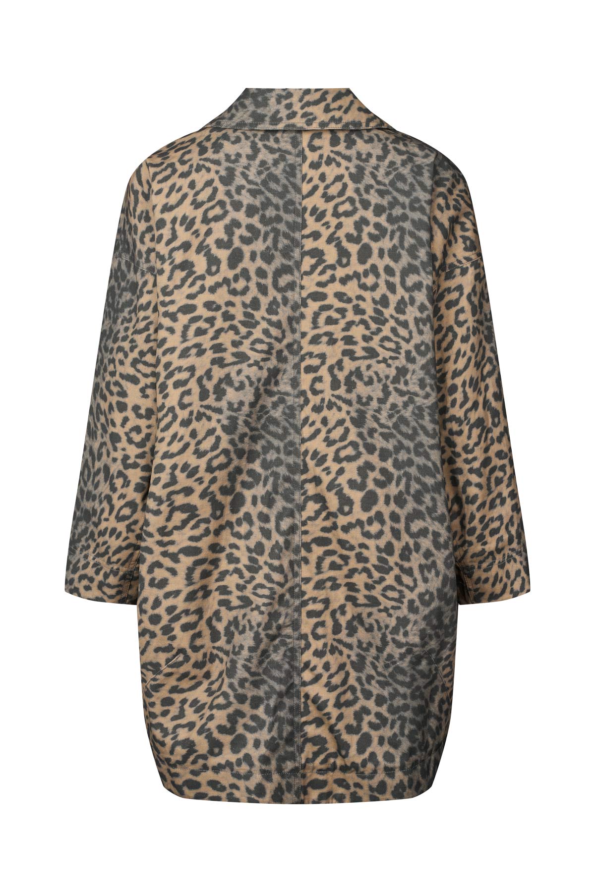 Leopard-print-oversize-jacket-Jacqline-Leopard-2