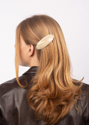SUI AVA / Oval Bone Clip / Ivory