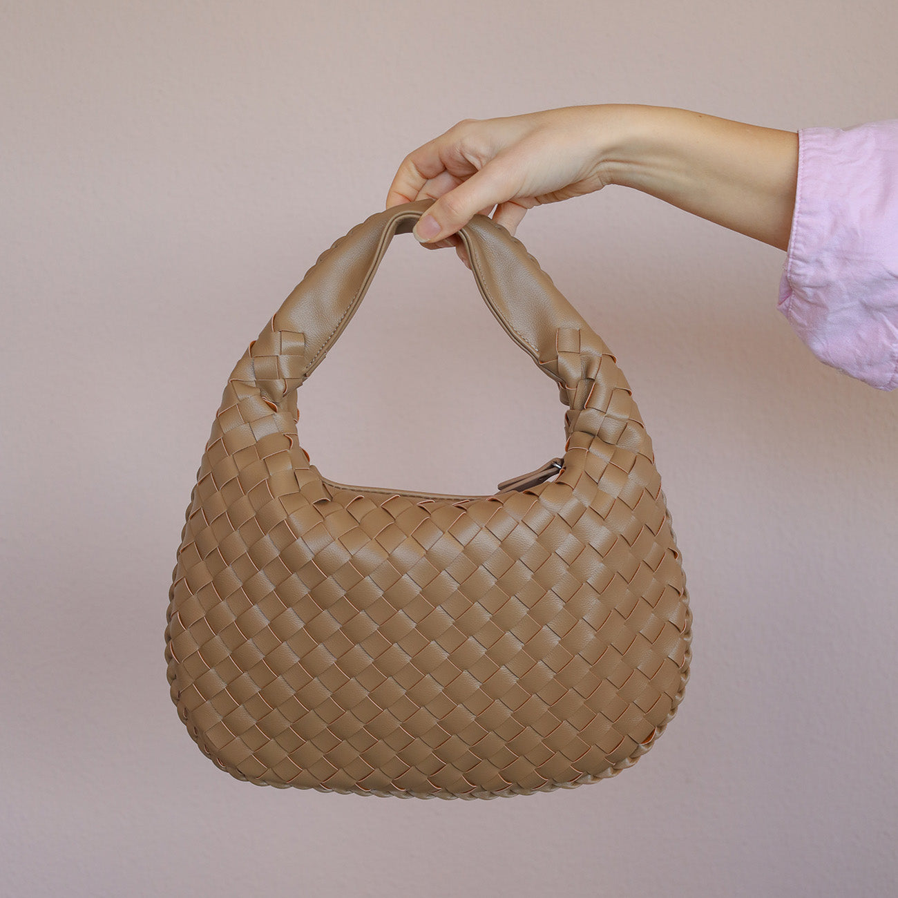 Rosa-Taske-Beige-2