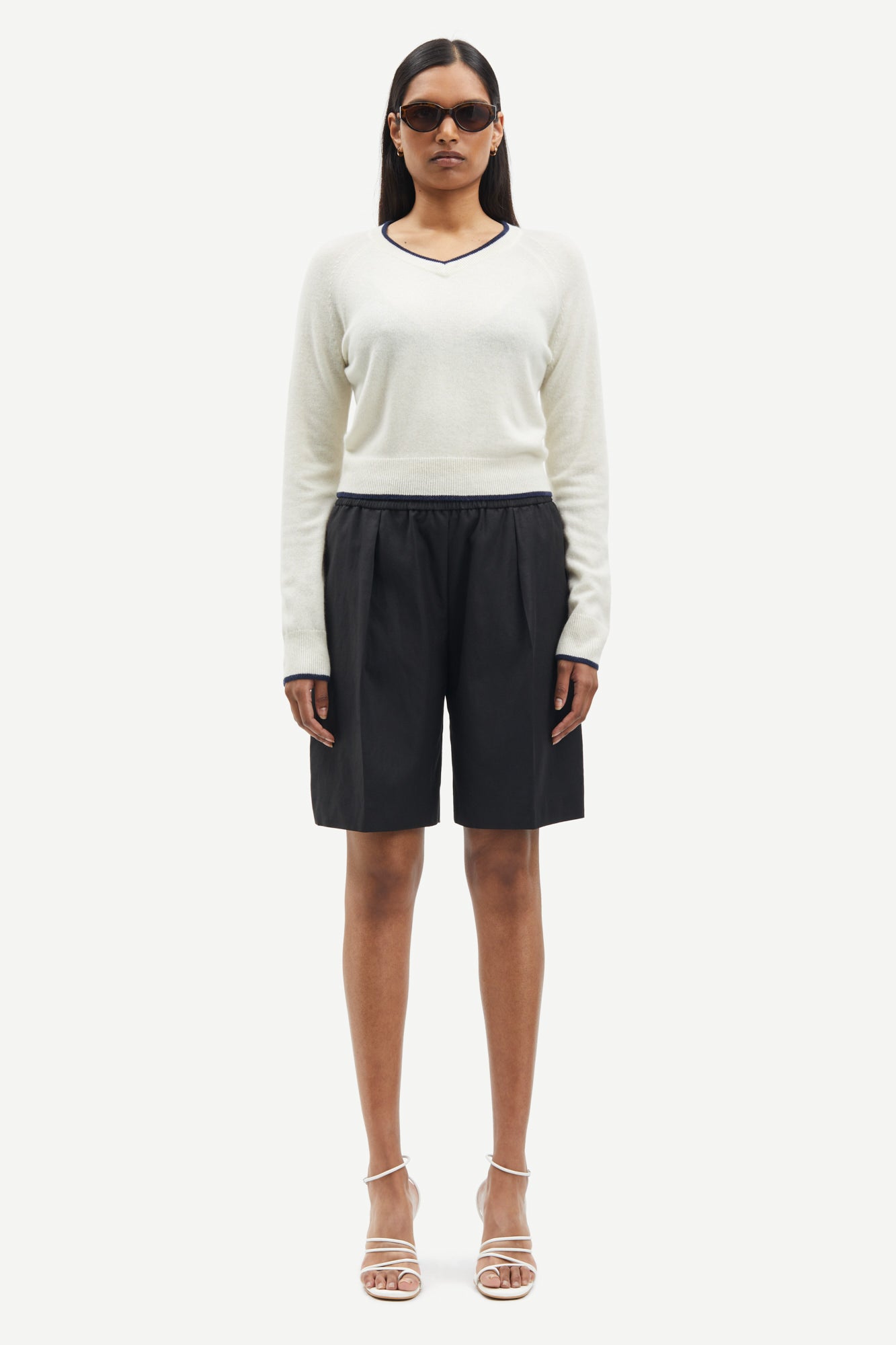 Sajulia-shorts-15152-black-M1