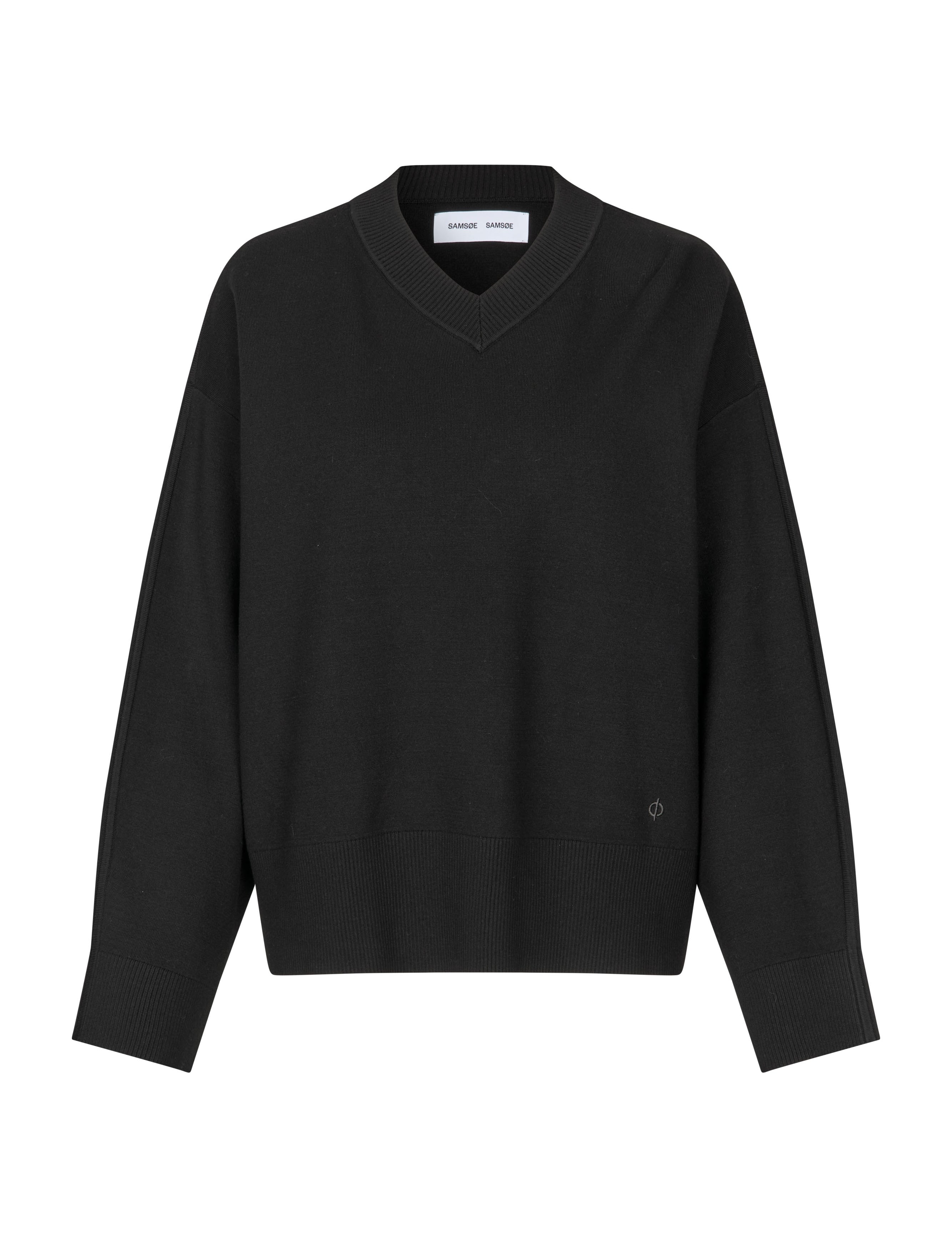 Salissyv-neck15825-Black-1.jpg