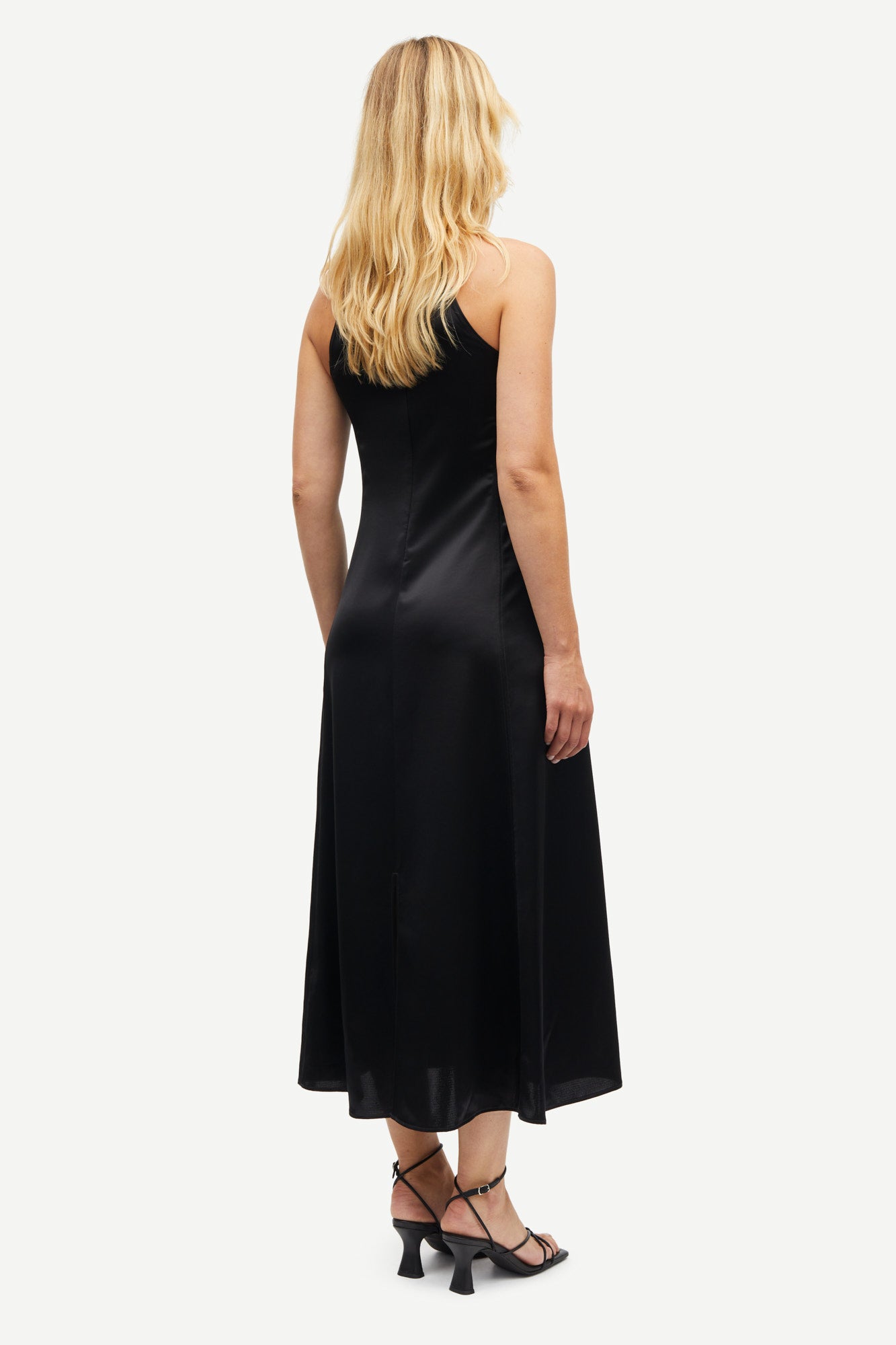 Sanettle-dress-15538-Black-M2