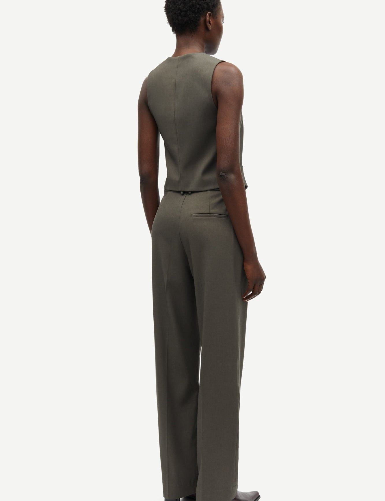 Saramona-vest-14635-Beluga-M3